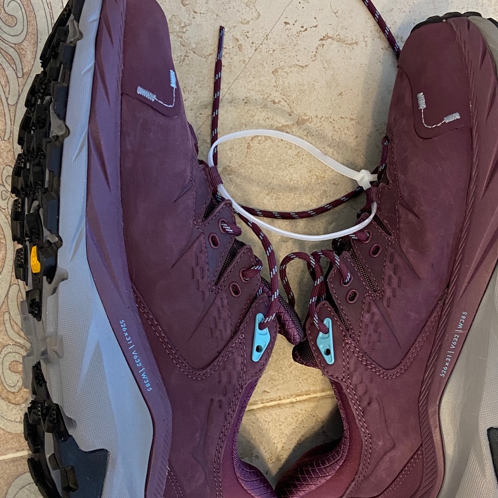 Hoka Women's kaha 2  Athletic Shoes new - Picture 8 of 9